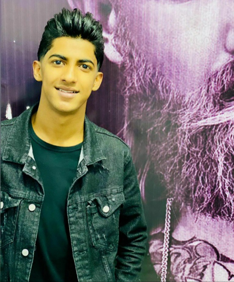 مهرزاد نوازنده درو بالا